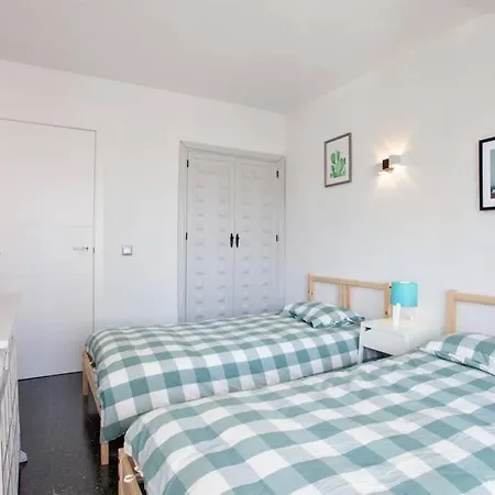 Puertosol 33 - 2 Bed Apartment, Puerto Marina Apartment Benalmadena